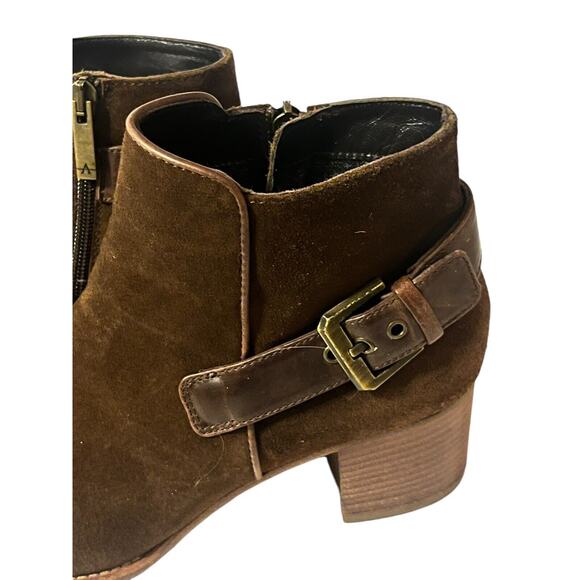 Aquatalia 'Tracy' Suede Ankle Boots Waterproof •9• Leather Buckle Brown Worn 1x - Picture 4 of 14